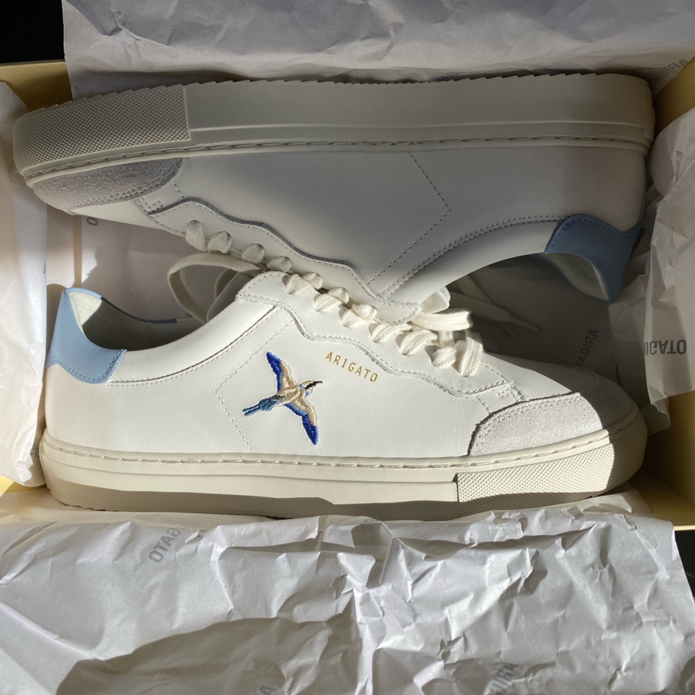 AXEL ARIGATO Clean 180 Embroidery Bird - White/Dusty blue Brand New -size US 9.5